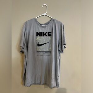 Nike Graphic Tee
